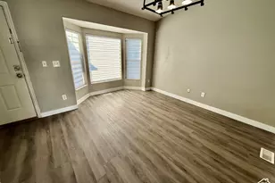 4180 Lily Dr, Roy, UT 84067 - Photo 7