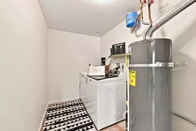 3836 S 6515 W, West Valley, UT 84128 - Photo 25