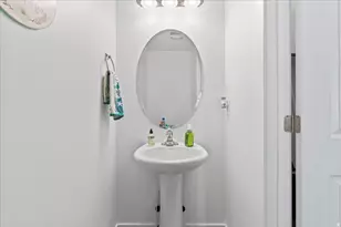 11587 S Prosperity Rd W, South Jordan, UT 84009 - Photo 11