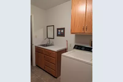 1040 W Mill Rd, Ferron, UT 84523 - Photo 29