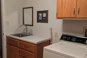 1040 W Mill Rd, Ferron, UT 84523 - Photo 29