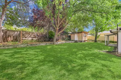 4061 S Morning Star Dr, Holladay, UT 84124 - Photo 33