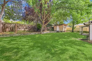 4061 S Morning Star Dr, Holladay, UT 84124 - Photo 35