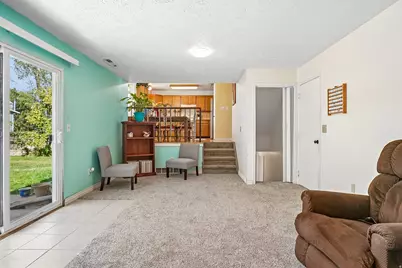 5186 W Saguaro Dr, West Jordan, UT 84081 - Photo 3