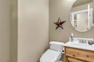 1062 E 1150 St N, Pleasant Grove, UT 84062 - Photo 17