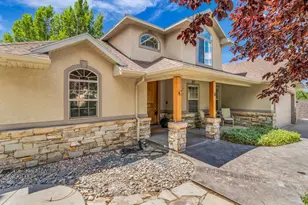 1062 E 1150 St N, Pleasant Grove, UT 84062 - Photo 5