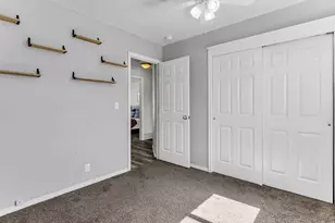 1289 E 3025 N, Layton, UT 84040 - Photo 23