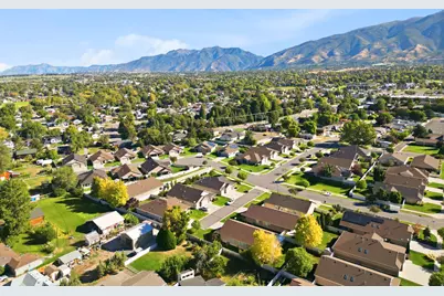 721 E 100 S, Layton, UT 84041 - Photo 41