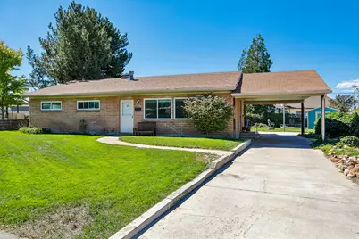 9956 S Aster Ln E, Sandy, UT 84094 - Photo 3