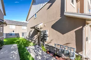 2457 S Andover St, West Haven, UT 84401 - Photo 25