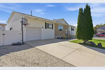 7587 S Marylebone Rd W, West Jordan, UT 84084 - Photo 3