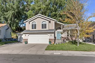 5554 S Edgeberry Dr, Murray, UT 84123 - Photo 3