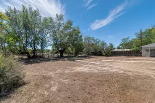 470 E Main St, Wellington, UT 84542 - Photo 25