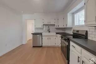 470 E Main St, Wellington, UT 84542 - Photo 9