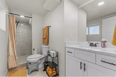 291 E 1950 S, Bountiful, UT 84010 - Photo 13