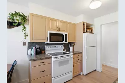 2270 E Carriage Ln #81, Holladay, UT 84117 - Photo 9
