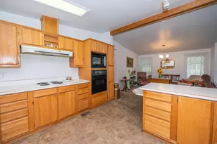1111 N 2000 W, Farr West, UT 84404 - Photo 19