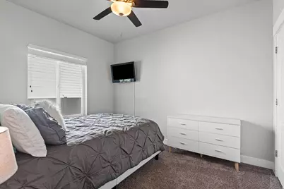 2041 E Telegraph Rd, Eagle Mountain, UT 84005 - Photo 17
