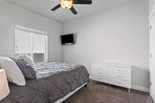 2041 E Telegraph Rd, Eagle Mountain, UT 84005 - Photo 17