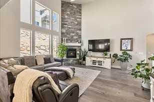 3961 N Morning Burst Ln, Lehi, UT 84048 - Photo 13