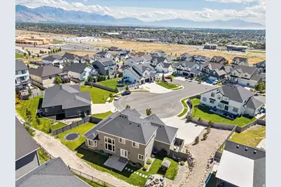 3961 N Morning Burst Ln, Lehi, UT 84048 - Photo 37