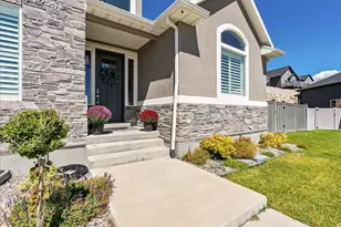 3961 N Morning Burst Ln, Lehi, UT 84048 - Photo 7