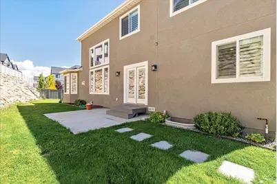 3961 N Morning Burst Ln, Lehi, UT 84048 - Photo 31