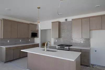 1085 W 880 S #27, Woods Cross, UT 84087 - Photo 3