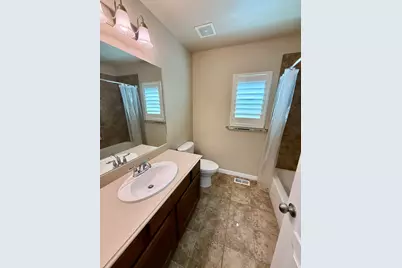 2444 N Hooded Crane Cir, Clinton, UT 84015 - Photo 33