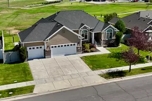 2444 N Hooded Crane Circle, Clinton, UT 84015 - Photo 7