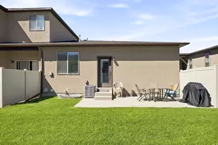 748 S 150 E, Smithfield, UT 84335 - Photo 31