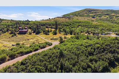 114 Woodland View Dr, Woodland Hills, UT 84036 - Photo 11