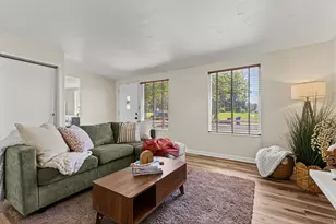 938 E 1050 N, Ogden, UT 84404 - Photo 7