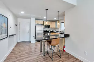 725 S 200 W, Salt Lake City, UT 84101 - Photo 13