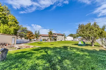 2512 W Westfold Cir, Riverton, UT 84065 - Photo 25