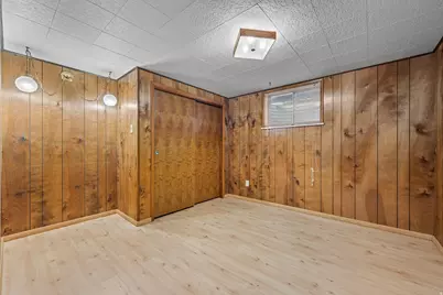 360 S 7th St, Tooele, UT 84074 - Photo 23