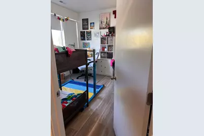 7693 S Navarro View Ct. W, Midvale, UT 84047 - Photo 9