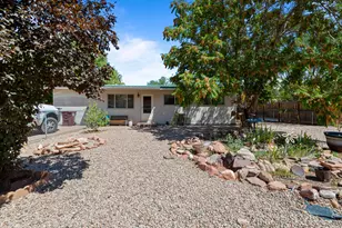 549 Mountain View Dr, Moab, UT 84532 - Photo 1