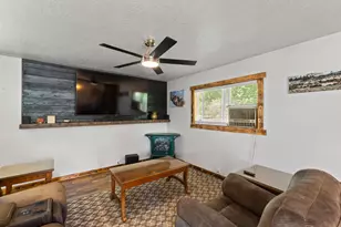 549 Mountain View Dr, Moab, UT 84532 - Photo 17