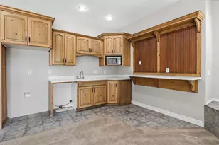 1198 E 1200 N, Orem, UT 84097 - Photo 43