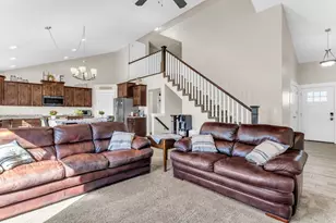 674 S 3300 W, Syracuse, UT 84075 - Photo 9