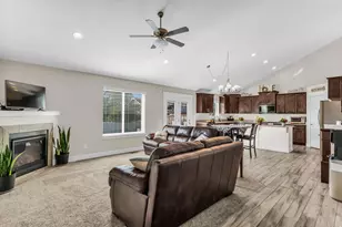 674 S 3300 W, Syracuse, UT 84075 - Photo 7