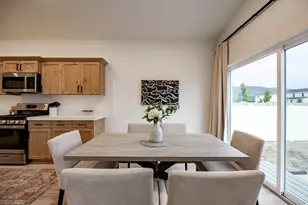 1636 E Groundhog Ln, Eagle Mountain, UT 84005 - Photo 9