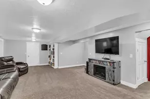 3883 W Myers Ln, Riverton, UT 84065 - Photo 29
