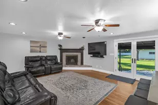 3883 W Myers Ln, Riverton, UT 84065 - Photo 9