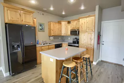 2615 W 500 N #11, Tremonton, UT 84337 - Photo 9