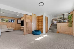 2317 E Oakridge Dr N, Layton, UT 84040 - Photo 17