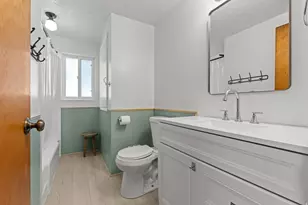 2317 E Oakridge Dr N, Layton, UT 84040 - Photo 13