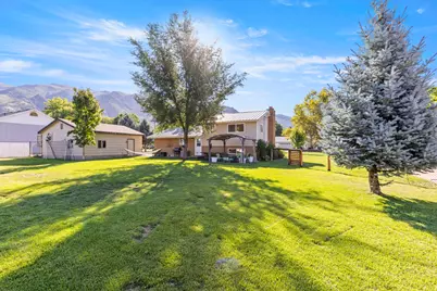 2317 E Oakridge Dr N, Layton, UT 84040 - Photo 27