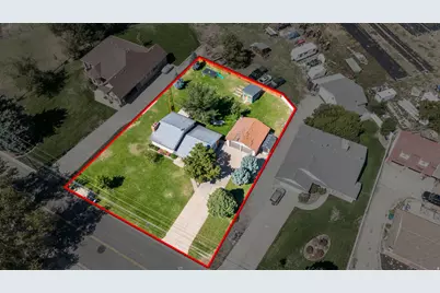 2317 E Oakridge Dr N, Layton, UT 84040 - Photo 29